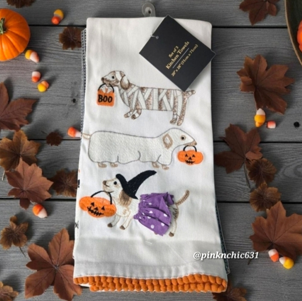 Cynthia Rowley Dachshund Weiner Dogs Halloween Embroidered Kitchen Towels